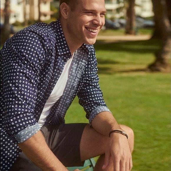 Slim Geometric Print Soft Wash Shirt size large - Picture 4 of 4